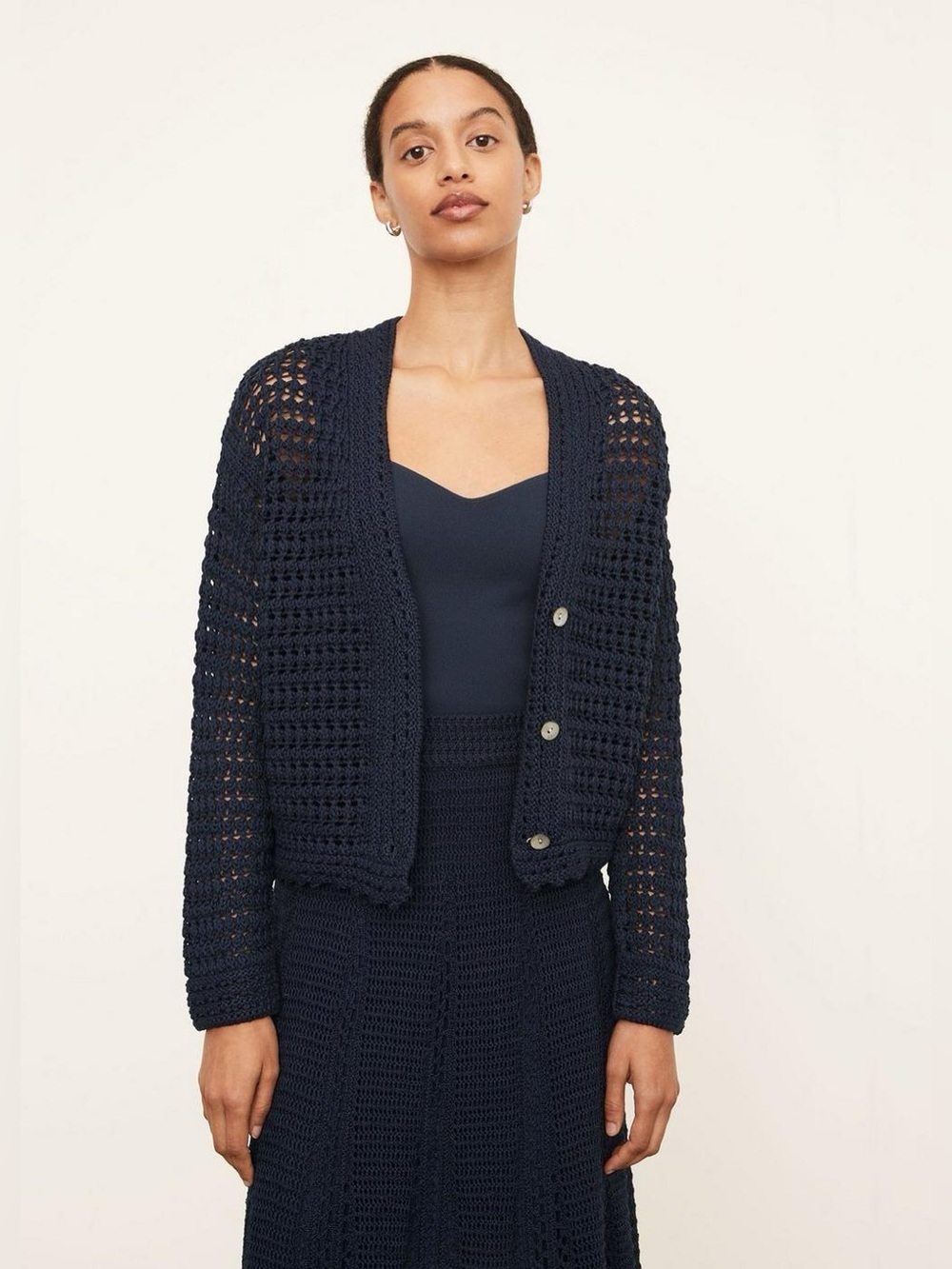 Vince Crochet V-Neck Cardigan in Navy Blue Size Large Open Knit Fall Cotton